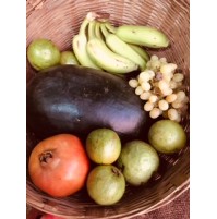 Weekly Fruit Basket - 500g Yellaki Banana, Guava (or Sapota), 1 pc Watermelon (or muskmelon), 250 gms pomegranate, 500g 1 seasonal fruit